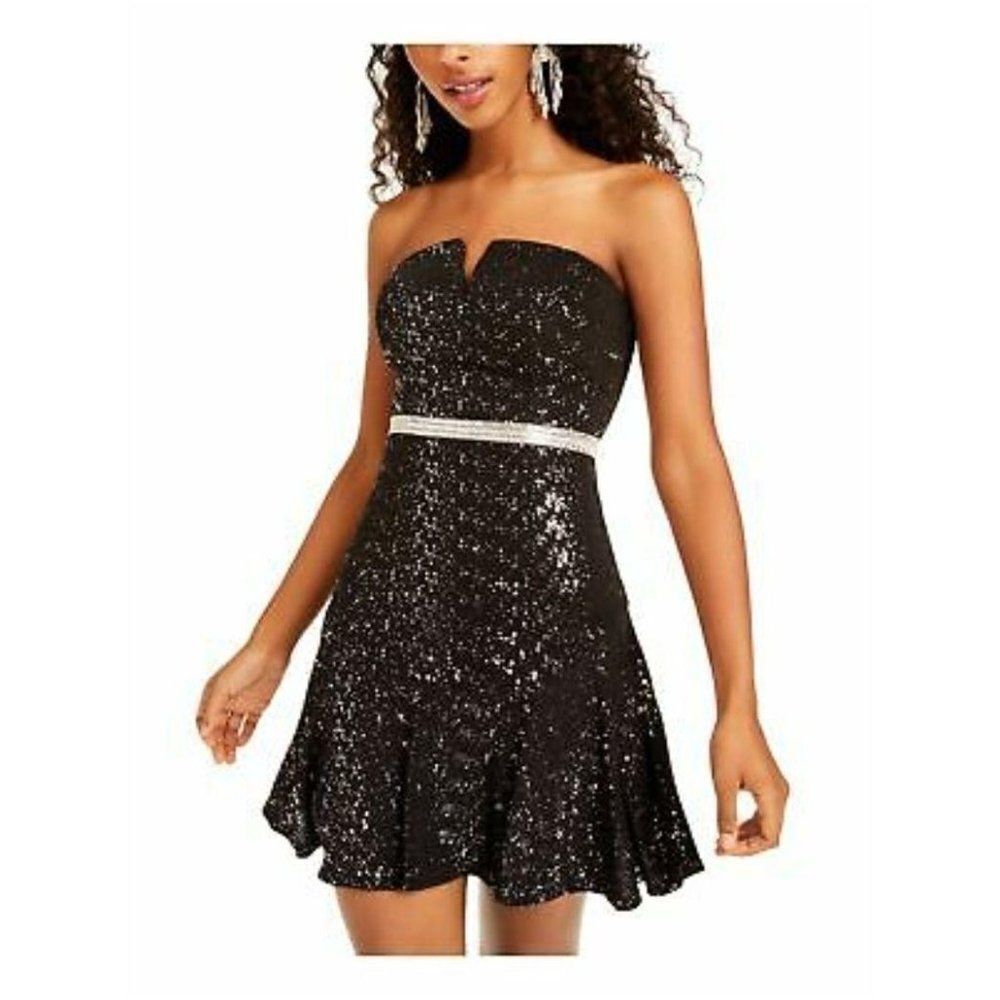 City Studio Sleeveless Fit + Flare Cocktail Dress
